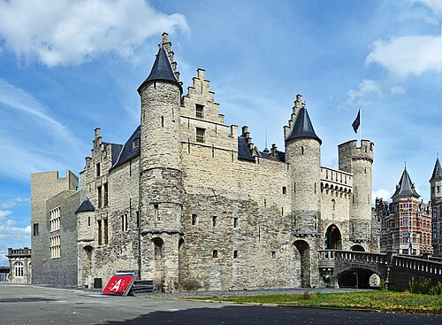 Antwerpia skrywa więcej niż diamenty! Niezwykła historia, o której mało kto słyszał 4 500px Antwerp HetSteen 017 8295